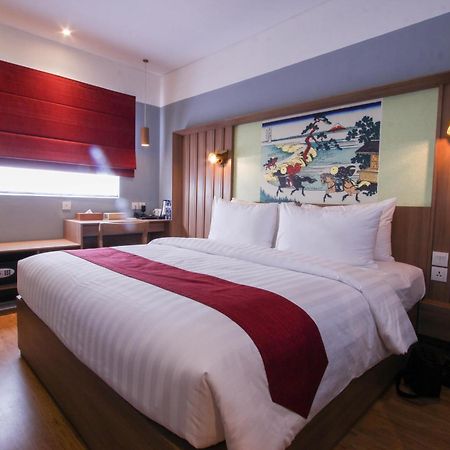 Kuretakeso Kemang Hotel Jakarta Ngoại thất bức ảnh